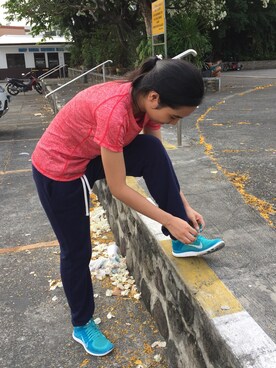 「NIKE（ナイキ）のアイテム（その他）」を使った、Andrea Franciscoさん（レディース・162cm）の春コーディネート
