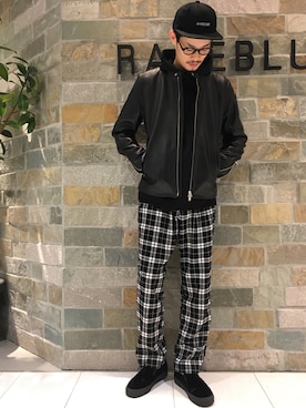 「RAGEBLUE（レイジブルー）のアイテム（ライダースジャケット）」を使った、石金弘也さん（メンズ・176cm）の秋コーディネート