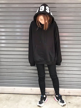「MSGM（エムエスジーエム）のアイテム（パーカー）」を使った、naoco37さん（レディース・155cm）の夏コーディネート