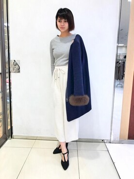 「フォックスファー」｜「アイテム（その他アウター）」を使った、FabulousAngelaさん（レディース・160cm）の冬コーディネート
