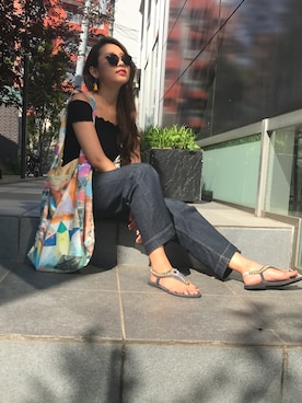 「ACCOMMODE（アコモデ）のアイテム（アクセサリー）」を使った、伊藤紗也夏さん（レディース・166cm）の春コーディネート