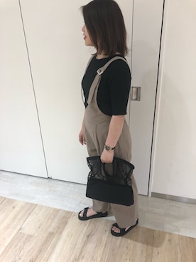 「Green　Parks（グリーンパークス）のアイテム（サロペット/オーバーオール）」を使った、Arisa Kawaiさん（レディース・159cm）の夏コーディネート