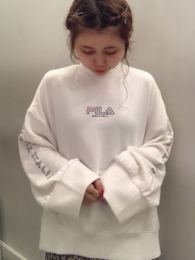 「FILA（フィラ）のアイテム（スウェット）」を使った、にわちゃんさん（レディース・153cm）の秋コーディネート