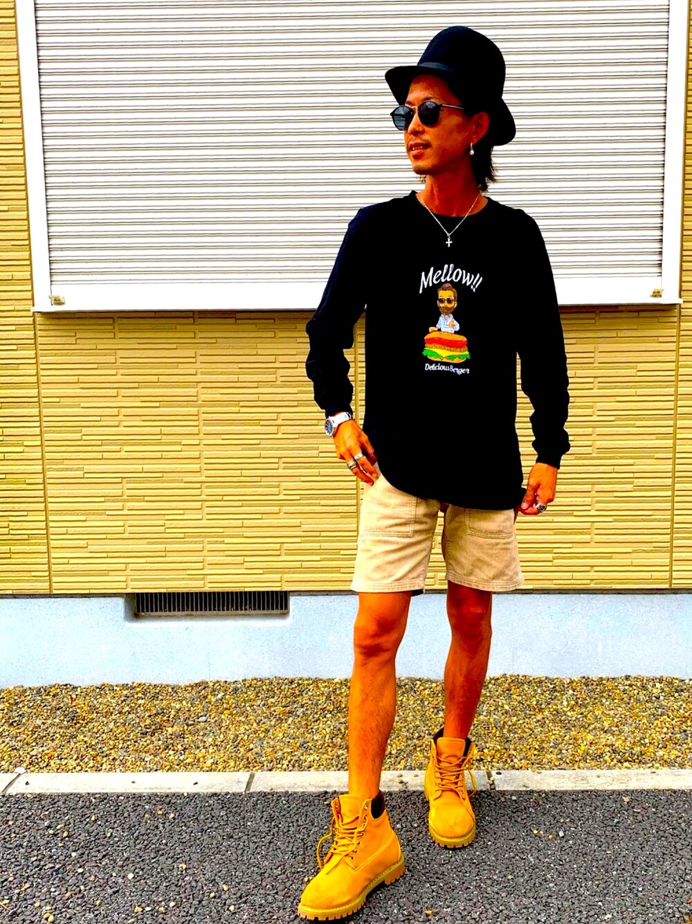 「サーフ、海、SURF、wtw、ロンハーマン、夏、おしゃれさんと繋がりたい、秋コーデ、ブーツ」｜「Ocean Pacificのアイテム（その他パンツ、ベージュ系）」を使った、kosuke0127さん（メンズ・175cm）の秋コーディネートの1枚目の写真