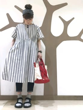 「3can4on（サンカンシオン）のアイテム（ワンピース/ドレス）」を使った、ひらこ☺さん（レディース・159cm）の春コーディネート