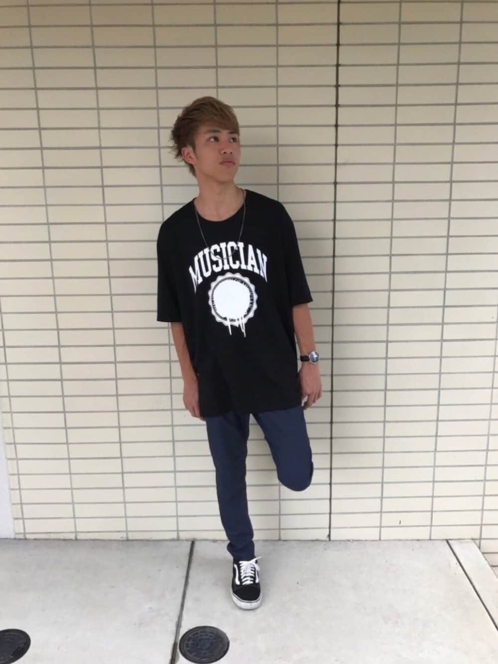 「STUDIOUS、LAD MUSICIAN、ビッグT、ビッグシルエット、スラックス、テーパードパンツ、Paul Smith、シルバーアクセサリー、今日のコーデ、夏コーデ」｜「LAD MUSICIANの【LAD MUSICIAN】MUSICIAN LOGO TEE/MUSICIANプリントTシャツ（Tシャツ/カットソー、ブラック系）」を使った、たくみさん（メンズ・173cm）の秋コーディネートの1枚目の写真