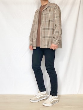 「GU（ジーユー）の（GU）スキニーフィットジーンズ（MEN ⁄ ジーンズ）」を使った、とむさん（メンズ・171cm）の秋コーディネート