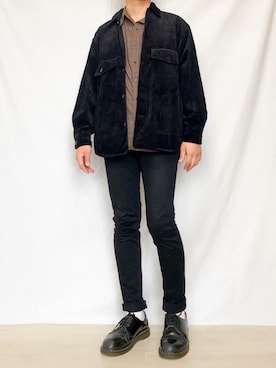 「GU（ジーユー）の（GU）スキニーフィットジーンズ（MEN ⁄ ジーンズ）」を使った、とむさん（メンズ・171cm）の秋コーディネート