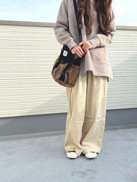 「Libra Cue（リブラ キュー）のアイテム（スラックス）」を使った、mさん（レディース・160cm）の冬コーディネート