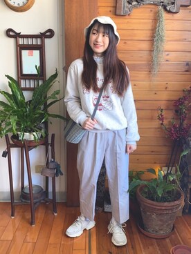 「plain-me（プレインミー）のアイテム（パンツ）」を使った、想想さん（レディース・157cm）の秋コーディネート