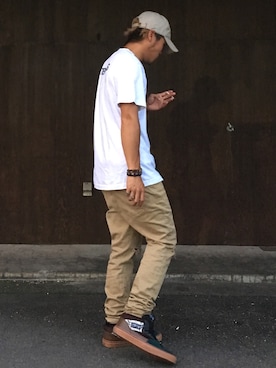 「VANS（バンズ）のアイテム（アクセサリー）」を使った、王建民さん（メンズ・178cm）の夏コーディネート