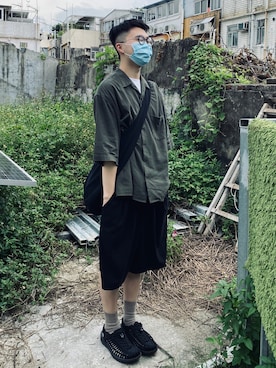 「通勤穿搭」｜「アイテム（サンダル）」を使った、Y3i8Nさん（メンズ・178cm）の秋コーディネート