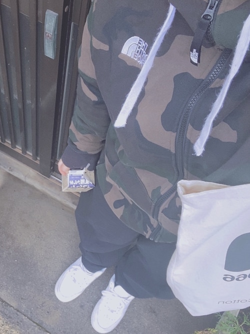 ナイキ エア フォース 1 Low 07 メンズシューズ Nike Air Force 1 07 Af1 を使ったレディース人気ファッション コーディネート Oudh