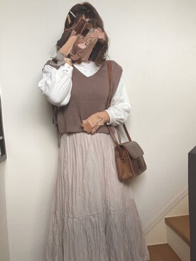 「アプレジュール」｜「アイテム（ベスト）」を使った、Amyさん（レディース・169cm）の春コーディネート