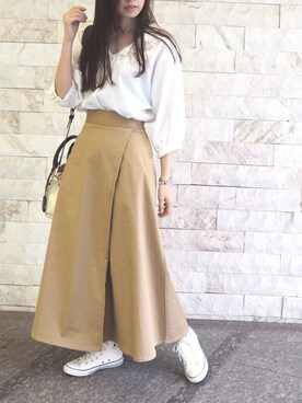 「MEW'S REFINED CLOTHES（ミューズリファインドクローズ）のアイテム（シャツ/ブラウス、ホワイト系）」を使った、AI.さん（レディース・155cm）の春コーディネート