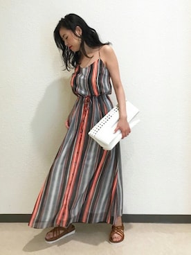「LAGUNAMOON（ラグナムーン）のアイテム」を使った、LAGUNAMOON STAFFさん（レディース・171cm）の夏コーディネート