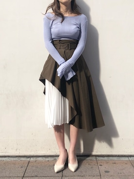 「トレンチスカート」｜「アイテム（アクセサリー）」を使った、LAGUNAMOON STAFFさん（レディース・160cm）の冬コーディネート