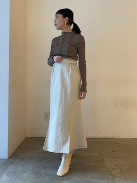 「ブラウンニット」｜「アイテム（スカート）」を使った、LAGUNAMOON STAFFさん（レディース・160cm）の冬コーディネート