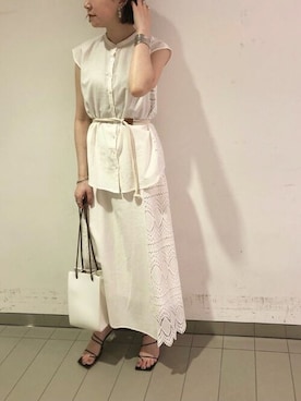 「SET UP」｜「アイテム（アクセサリー）」を使った、LAGUNAMOON STAFFさん（レディース・168cm）の春コーディネート
