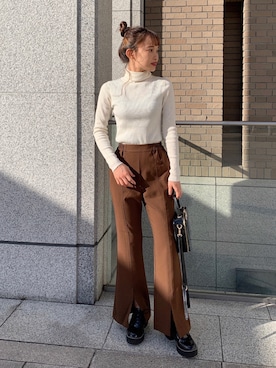 「Bershka（ベルシュカ）のアイテム（パンプス）」を使った、Karinさん（レディース・159cm）の秋コーディネート