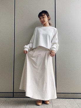 「Aラインスカート」｜「アイテム（スウェット）」を使った、Karinさん（レディース・158cm）の春コーディネート