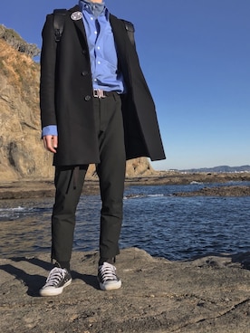 「COS（コス）のアイテム（チェスターコート）」を使った、UmEさん（メンズ・175cm）の冬コーディネート