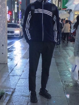 「palace」｜「アイテム（ジャージ）」を使った、UmEさん（メンズ・175cm）の秋コーディネート