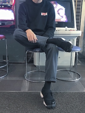 「アイテム（スニーカー）」を使った、UmEさん（メンズ・175cm）の秋コーディネート