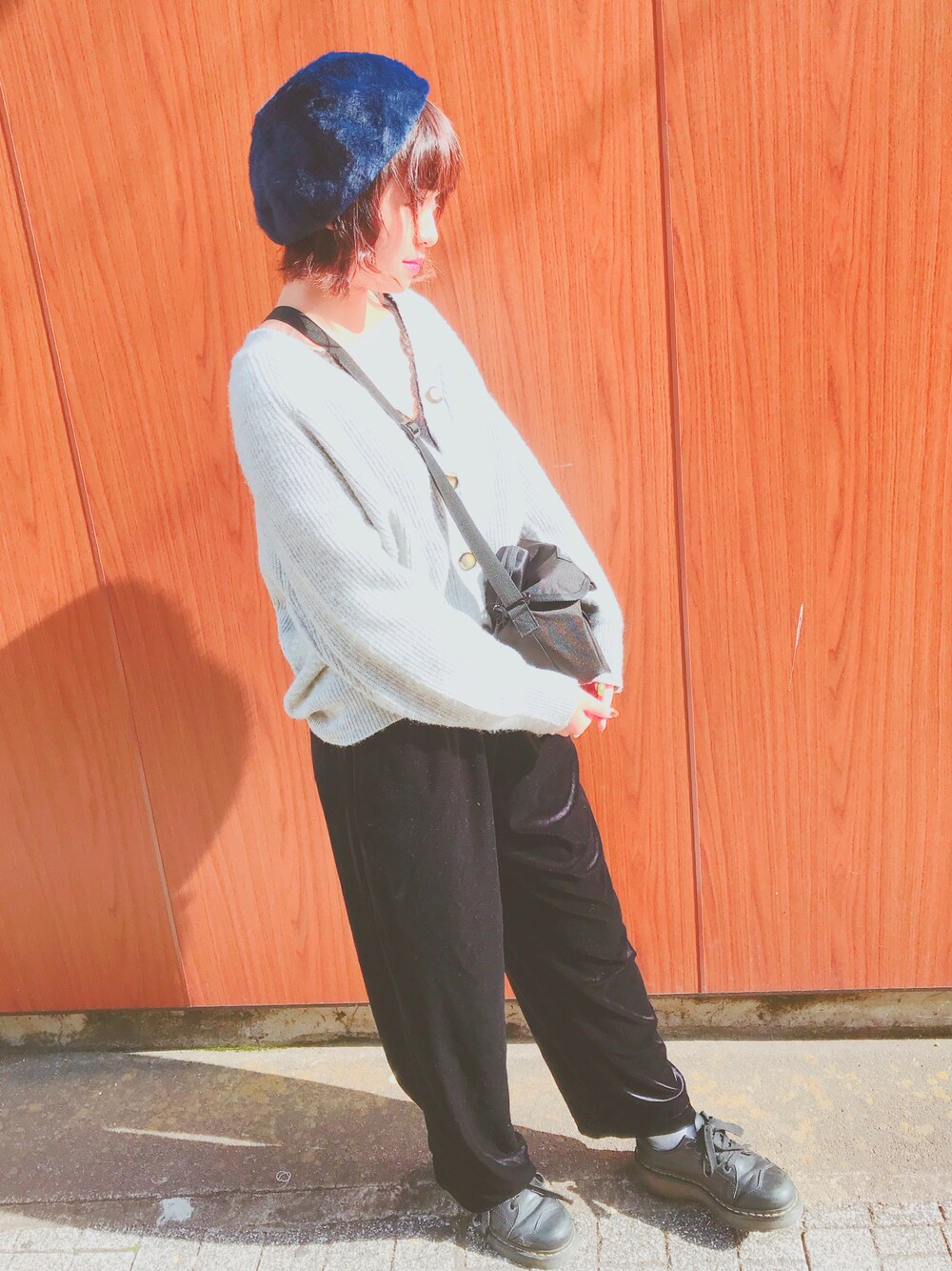 「GU、flamingo、Honeys、Dr.Martens、NIKE、秋コーデ、大人コーデ」｜「flamingoのアイテム（その他パンツ、ブラック系）」を使った、にむぽにさん（レディース・157cm）の秋コーディネートの1枚目の写真