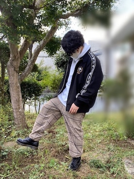 「Pledge（プレッジ）のアイテム」を使った、ペーちゃんさん（メンズ・169cm）の秋コーディネート