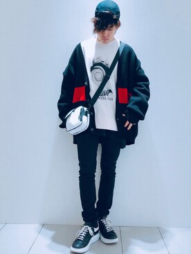 「WHITELAND（ホワイトランド）のアイテム（スウェット）」を使った、Toshiki Masudaさん（メンズ・170cm）の冬コーディネート