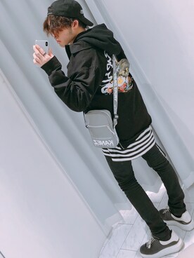 「RIPNDIP（リップンディップ）のアイテム」を使った、Toshiki Masudaさん（メンズ・170cm）の春コーディネート