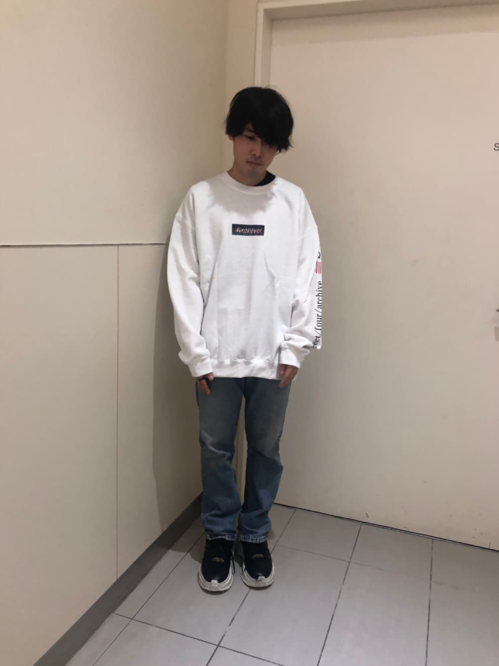 「L.H.PのA4A/エーフォーエー/ROLLBACK スウェット（スウェット、ホワイト系）」を使った、Toshiki Masudaさん（メンズ・170cm）の夏コーディネートの1枚目の写真