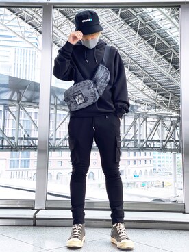 「KaneZ（ケインズ）のアイテム」を使った、Toshiki Masudaさん（メンズ・170cm）の冬コーディネート