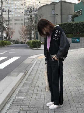 「MIKI HOUSE（ミキハウス）のアイテム（ブルゾン）」を使った、夏子さん（レディース・169cm）の春コーディネート