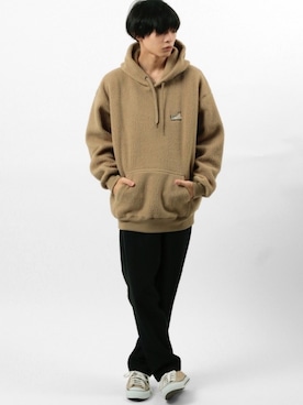 「CONVERSE（コンバース）のアイテム（トップス）」を使った、kanaruさん（メンズ・173cm）の秋コーディネート