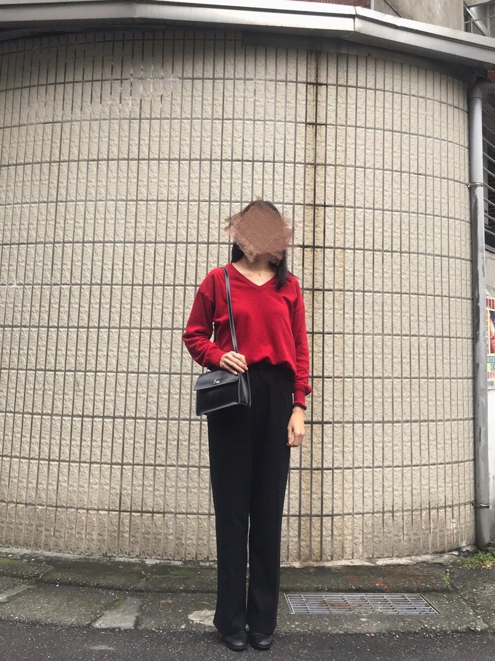 「ootd#outfit#今日の服#シャツ、red、chinese new year」｜「suiswomenswearのアイテム（ニット/セーター、レッド系）」を使った、343さん（レディース・171cm）の冬コーディネートの1枚目の写真