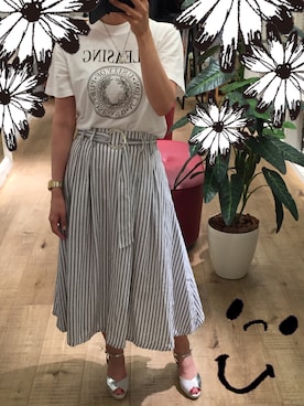 「ILIMA（イリマ）のアイテム（サンダル）」を使った、waneさん（レディース・156cm）の秋コーディネート