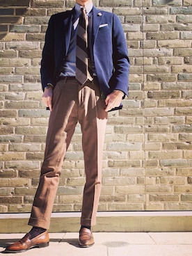 「LARDINI（ラルディーニ）のアイテム（テーラードジャケット）」を使った、OK.Aさん（メンズ・176cm）の冬コーディネート