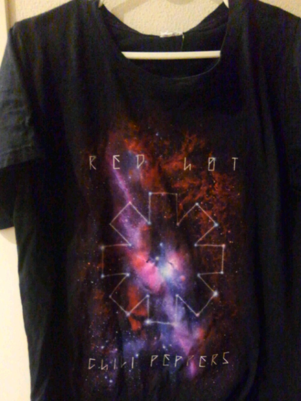 「redhotchilipeppers、レッチリ、レッドホットチリペッパーズ、古着」｜「古着のアイテム（Tシャツ/カットソー、ブラック系）」を使った、nonameさん（メンズ・163cm）の春コーディネートの1枚目の写真