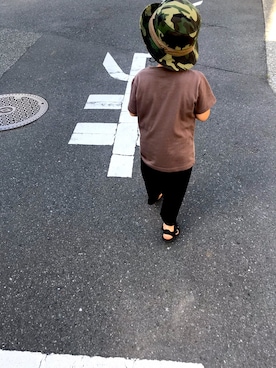 「Gramicci（グラミチ）のアイテム（ハット）」を使った、nzyさん（キッズ・100cm）の春コーディネート