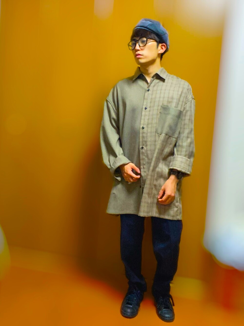 「おしゃれさんと繋がりたい、オトナカジュアル、ビックシルエット、カジュアル、シンプルコーデ、チェックシャツ、低身長、いいね、save、フォローお願いします🤑、キレイめ、秋コーデ」｜「GLIMCLAPのms4185-Plaidcolor scheme Oversize silhouette shirt シャツ（シャツ/ブラウス、ベージュ系）」を使った、シゲさん（メンズ・161cm）の秋コーディネートの1枚目の写真