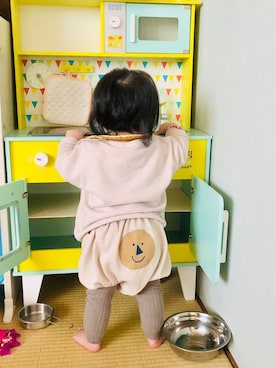 「Birthday（バースデイ）のアイテム（その他パンツ、ベージュ系）」を使った、hare☺︎koiさん（キッズ・90cm）の春コーディネート
