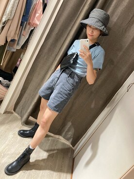 「blue」｜「アイテム（カーゴパンツ）」を使った、Ashさん（レディース・155cm）の春コーディネート