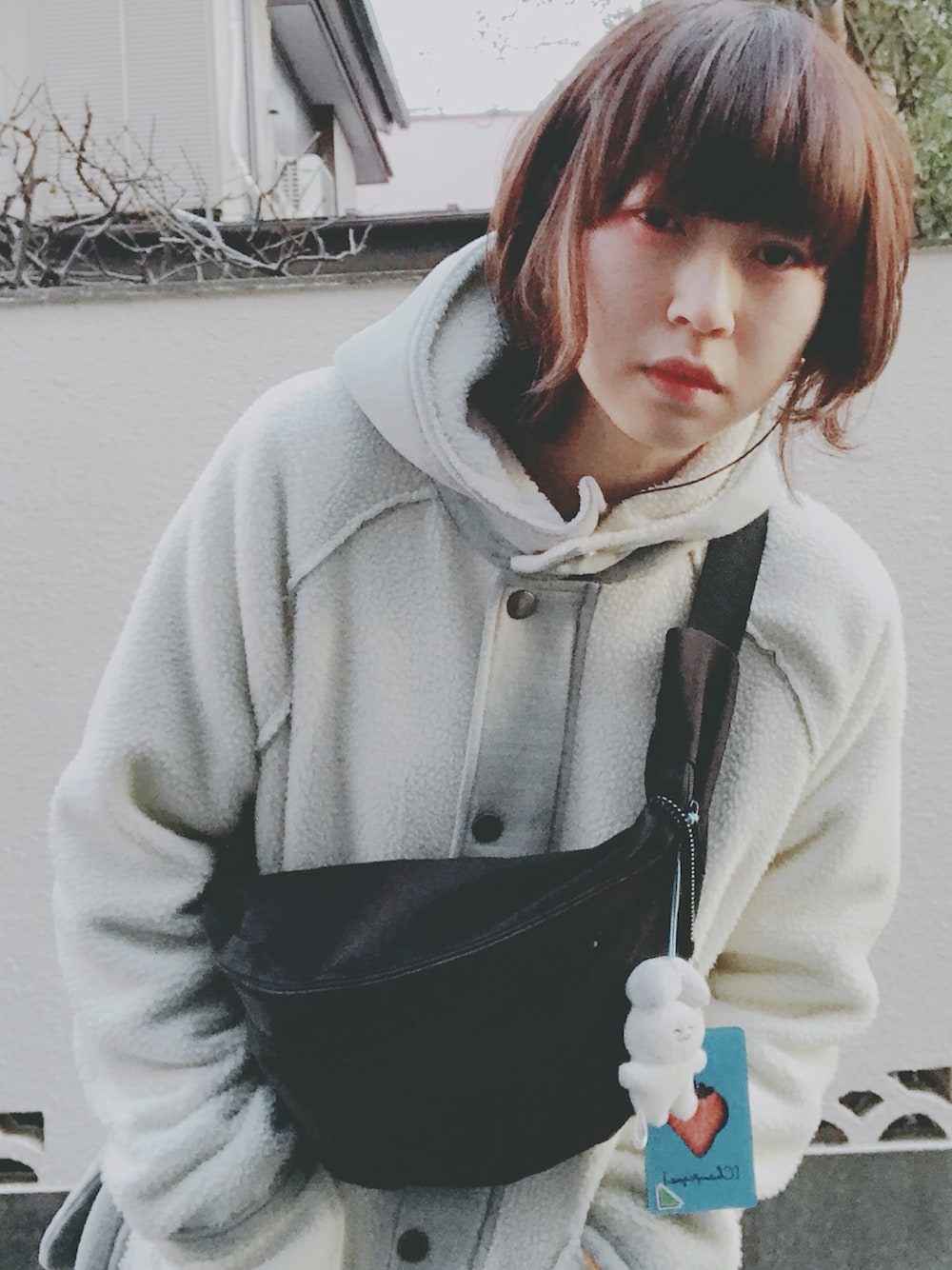 「ootd、おしゃれさんと繋がりたい、ラフ、ハイネック、モコモコアウター、冬コーデ、ニューヘアー、My Hair is Bad」｜「びふぉわーのアイテム（その他アウター、ホワイト系）」を使った、もふさんさん（レディース・164cm）の冬コーディネートの1枚目の写真