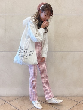 「Crisp（クリスプ）のアイテム（その他シューズ）」を使った、玲奈さん（レディース・157cm）の冬コーディネート