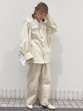 「アイテム（付け襟）」を使った、玲奈さん（レディース・157cm）の春コーディネート