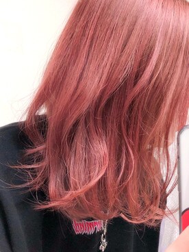 シルバー系のアイテムを使った 赤髪 のレディース人気ファッションコーディネート Wear