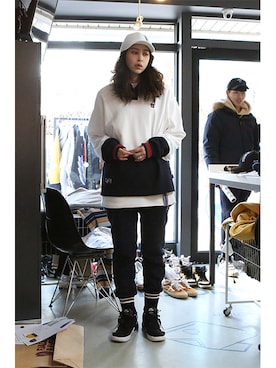 「sweatshirt」｜romanticcrownさん（レディース・171cm）の春コーディネート