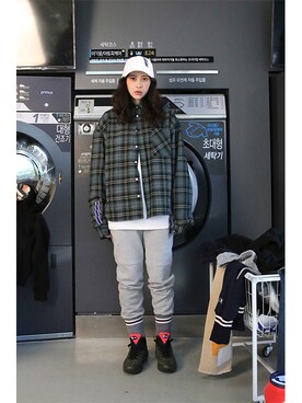 「pants」｜「アイテム（その他）」を使った、romanticcrownさん（レディース・171cm）の春コーディネート